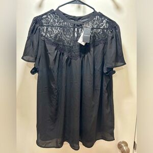 Women’s Torrid black lace blouse